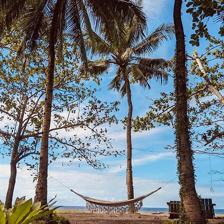 Playa Del Fuego Camiguin Beach Hostel & Resort มัมบาเฮา ภายนอก รูปภาพ