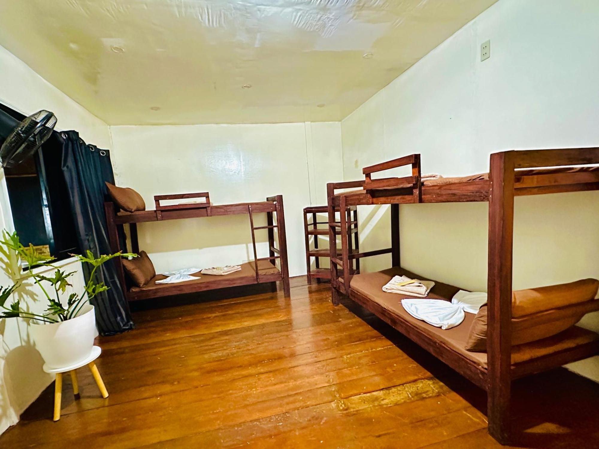 Playa Del Fuego Camiguin Beach Hostel & Resort มัมบาเฮา ภายนอก รูปภาพ