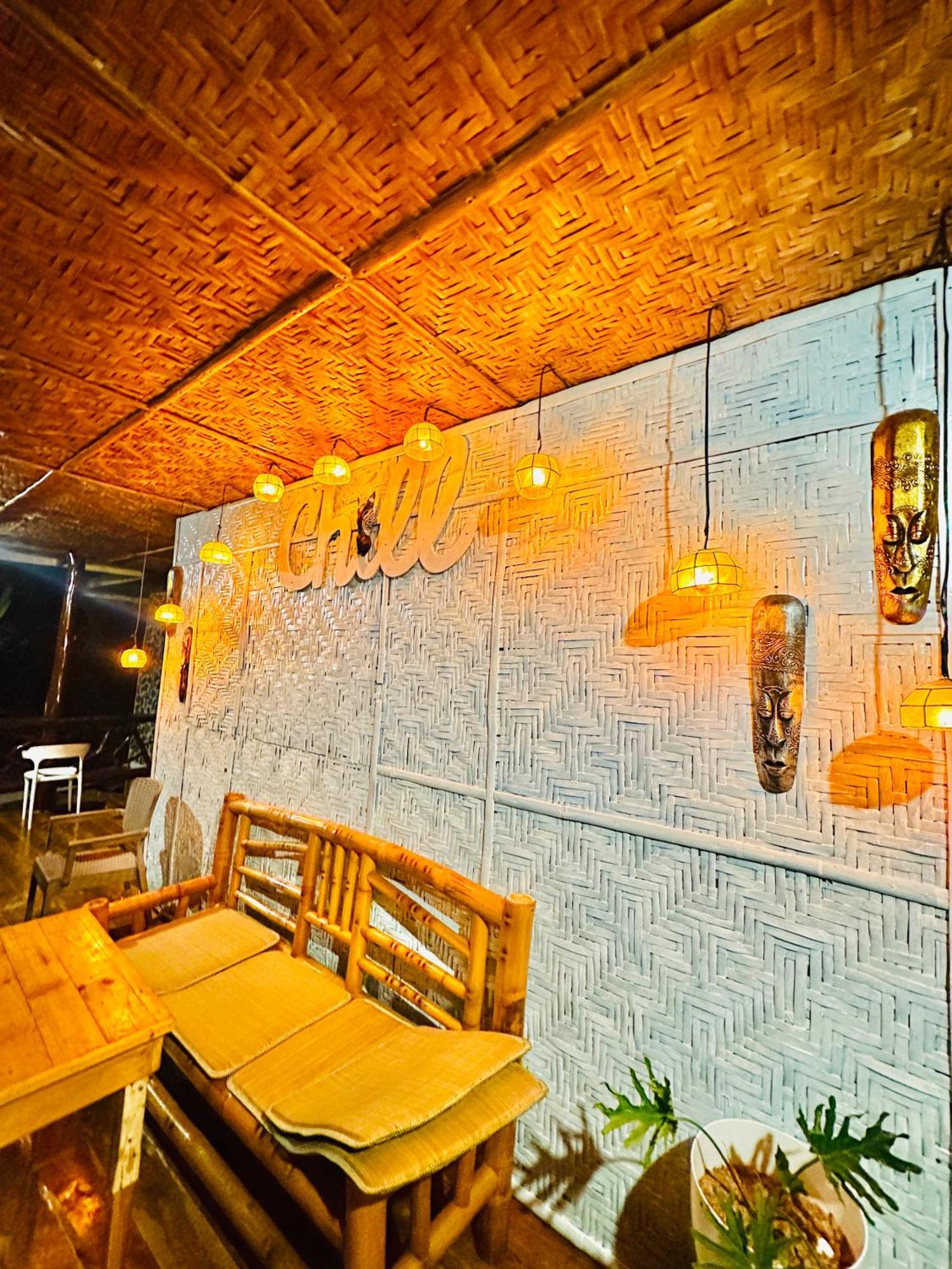 Playa Del Fuego Camiguin Beach Hostel & Resort มัมบาเฮา ภายนอก รูปภาพ